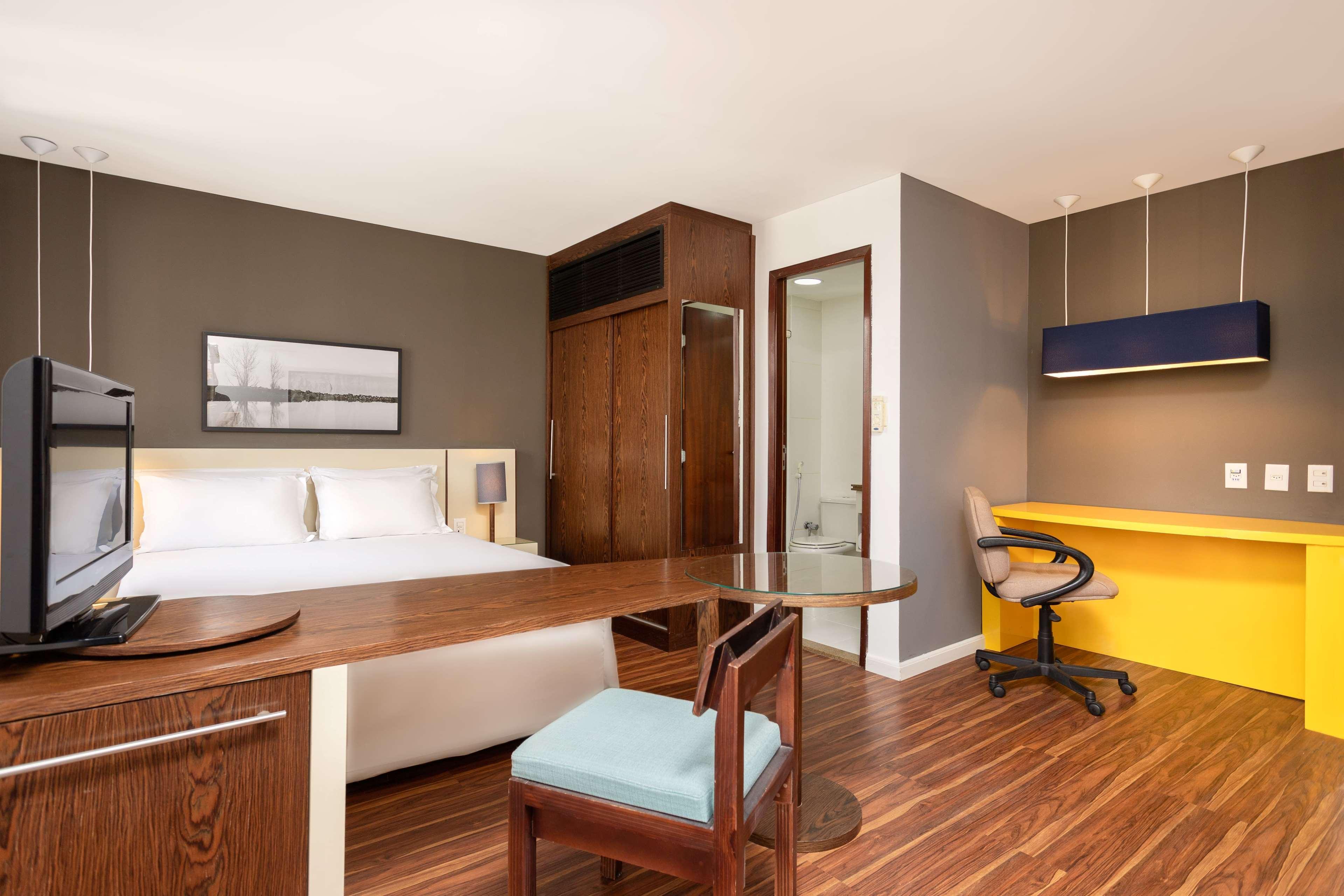 Отель Wyndham Sao Paulo Paulista Экстерьер фото