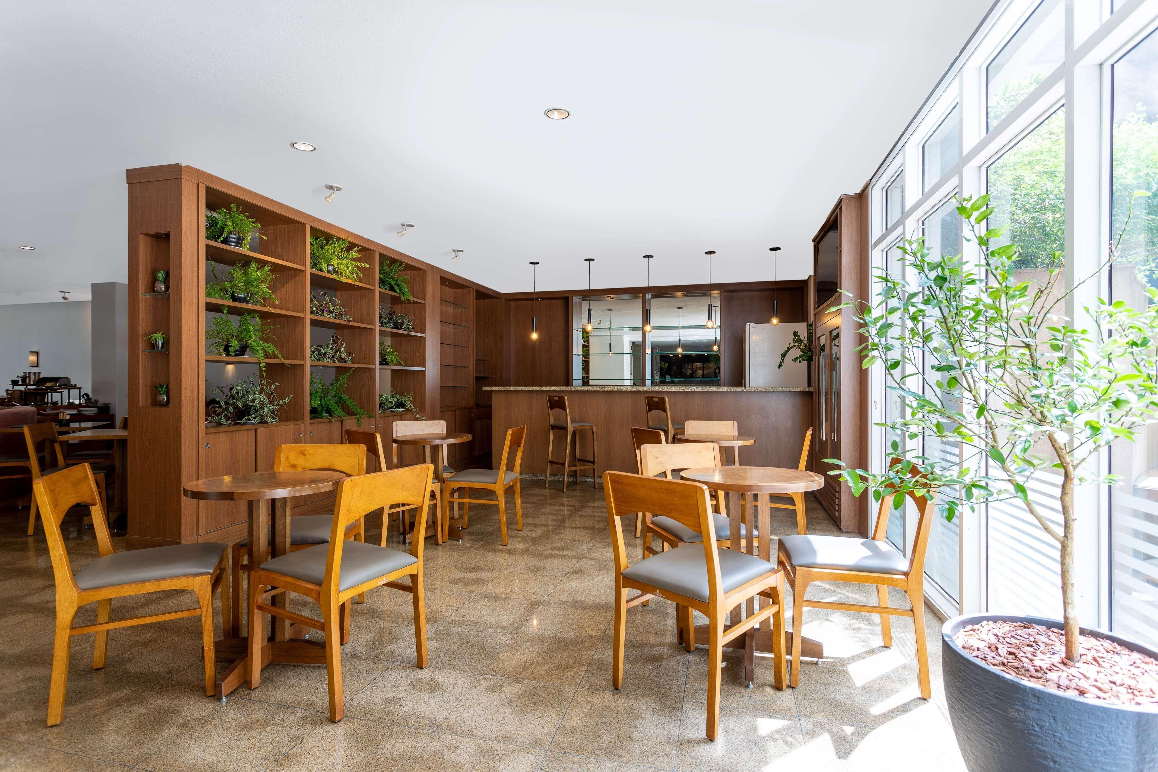 Отель Wyndham Sao Paulo Paulista Экстерьер фото