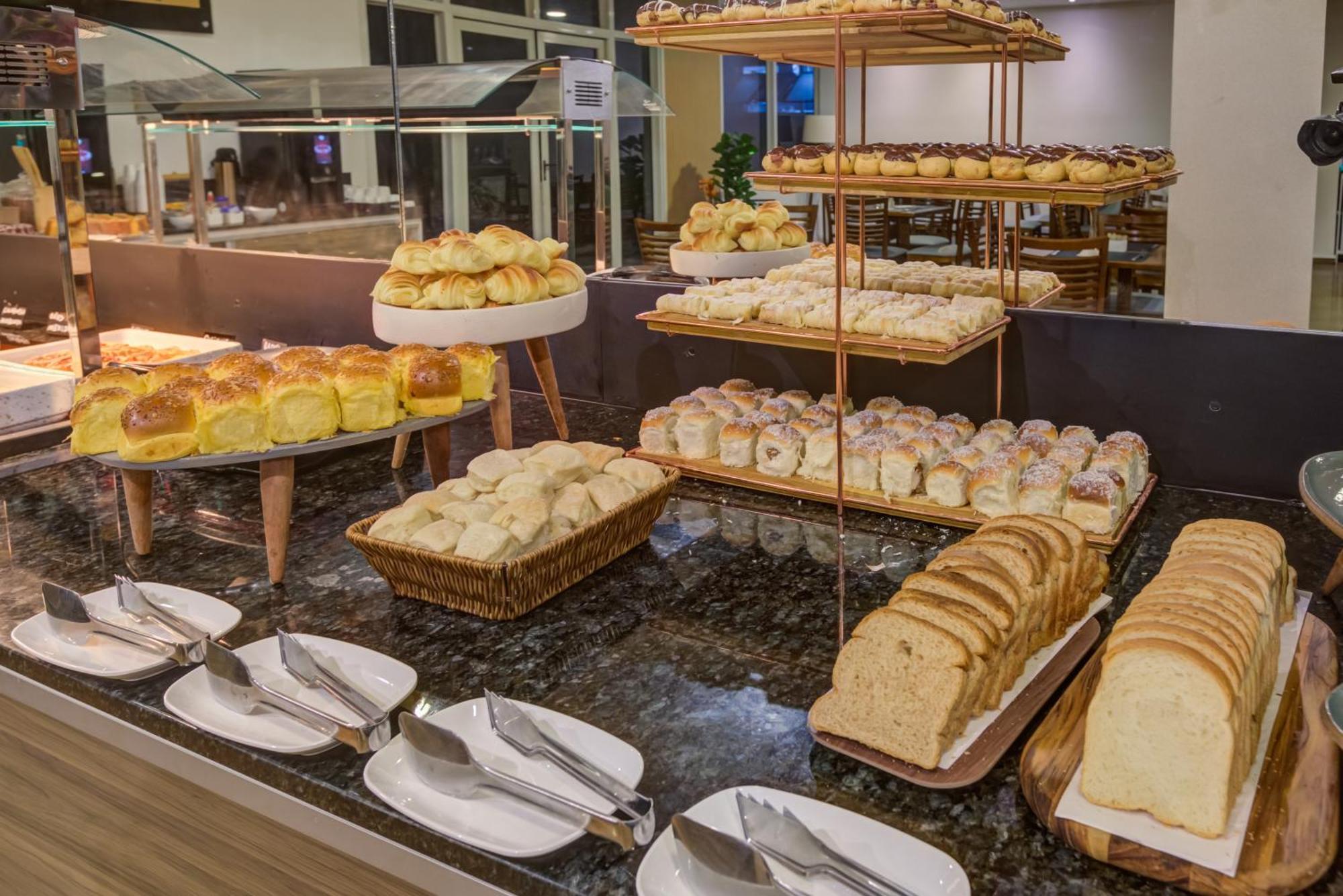 Отель Wyndham Sao Paulo Paulista Экстерьер фото